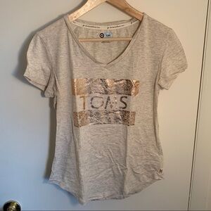 NWOT Toms for Target metallic flag tshirt